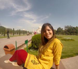 Nos jardins do Taj Mahal Foto: Tamyres Carvalho